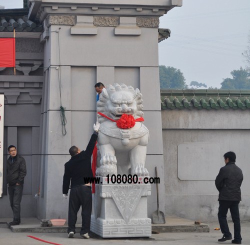 �S��ʯ�{��