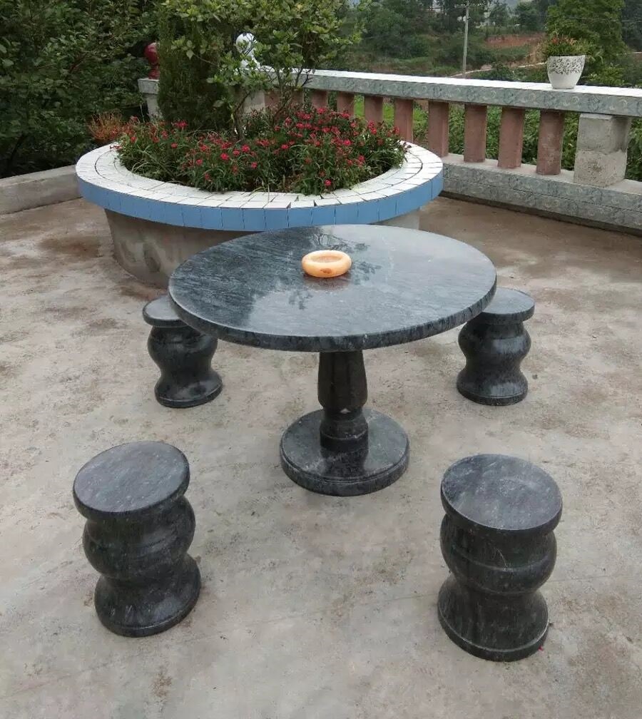 �h�ڴ���ʯ����