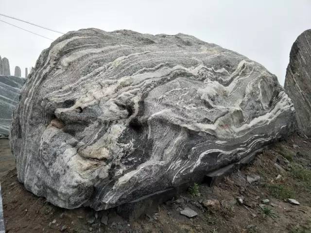 ��h̩ɽʯ�r��